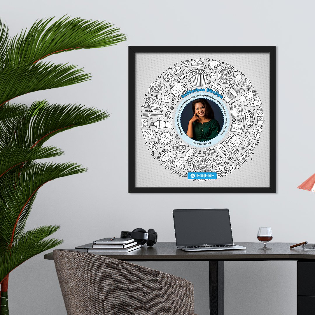 Doodle Art Frames a personalized unique gift to surprise on birthday or anniversary